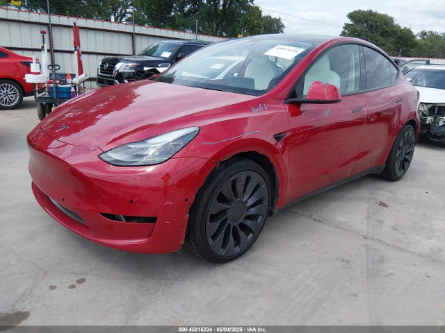 45015234 :رقم المزاد ، 7SAYGDEF0NF382352 vin ، 2022 Tesla Model Y Performance Dual Motor All-wheel Drive مزاد بيع