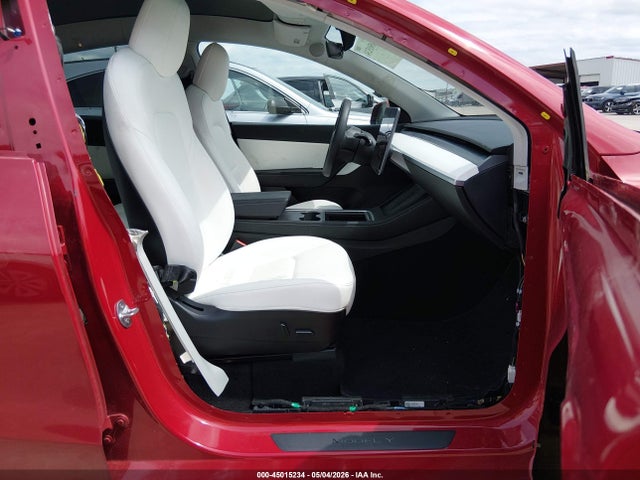 45015234 :رقم المزاد ، 7SAYGDEF0NF382352 vin ، 2022 Tesla Model Y Performance Dual Motor All-wheel Drive مزاد بيع