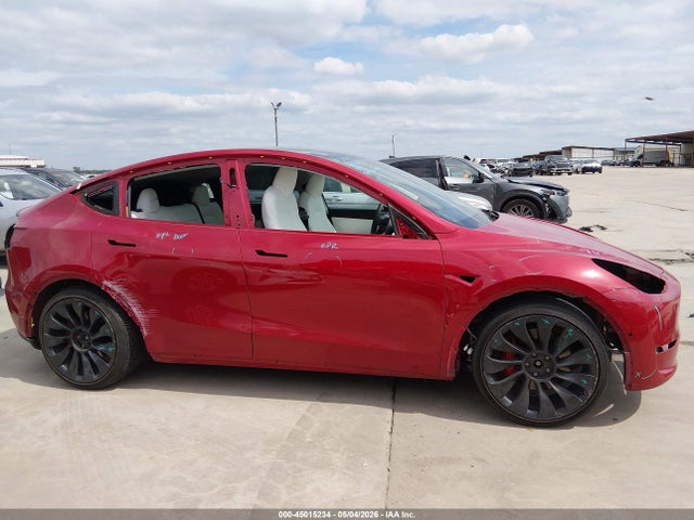 45015234 :رقم المزاد ، 7SAYGDEF0NF382352 vin ، 2022 Tesla Model Y Performance Dual Motor All-wheel Drive مزاد بيع