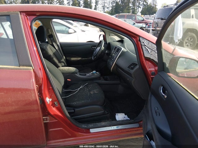 45015242 :رقم المزاد ، 1N4AZ0CP7FC308072 vin ، 2015 Nissan Leaf S مزاد بيع
