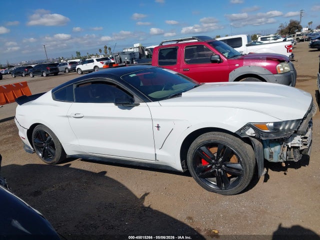 Ford Mustang Ecoboost 2015 1FA6P8TH3F5345093 Image 14
