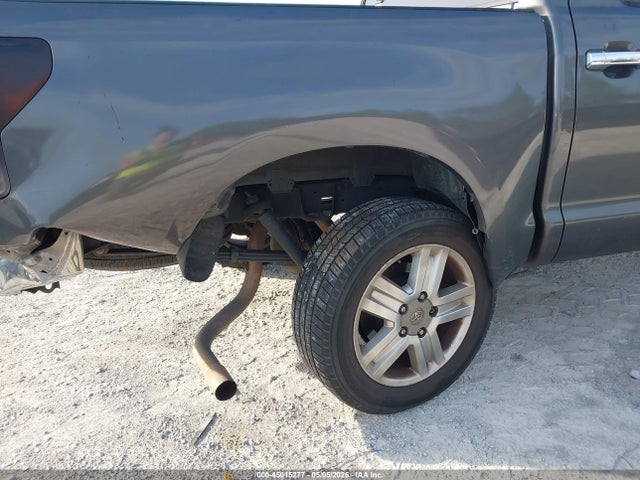 Продажа на аукционе авто 2013 Toyota Tundra Limited 5.7l V8, vin: 5TFFY5F13DX135731, номер лота: 45015277