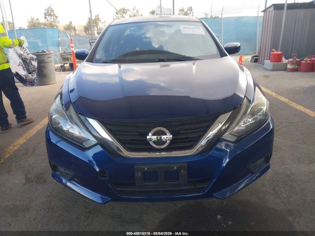 1N4AL3AP4JC120558 Nissan Altima 2.5 Sr