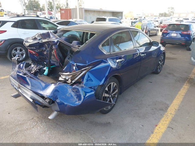 1N4AL3AP4JC120558 Nissan Altima 2.5 Sr