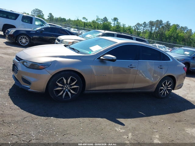 1G1ZD5ST1JF187126 Chevrolet MALIBU LT