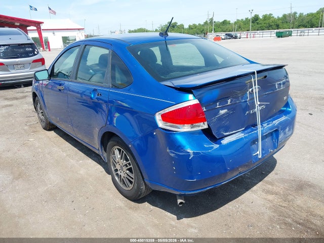 45015359 :رقم المزاد ، 1FAHP3FN7BW183258 vin ، 2011 Ford Focus Se مزاد بيع