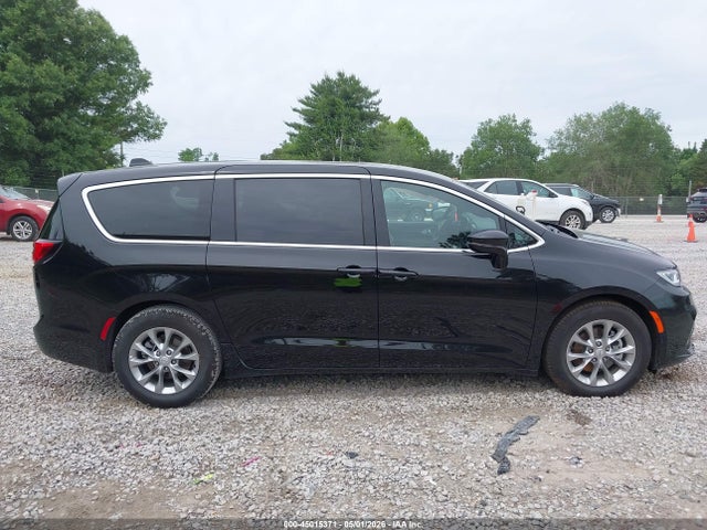 2026 Chrysler Pacifica Limited მანქანა იყიდება აუქციონზე, vin: 2C4RC1GG5TR212958, აუქციონის ნომერი: 45015371