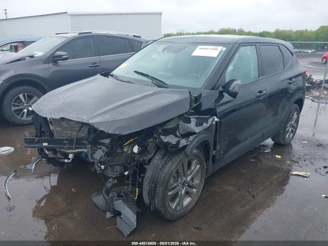 Продаж на аукціоні авто 2023 Kia Seltos Lx, vin: KNDEPCAA4P7425443, номер лоту: 45015400