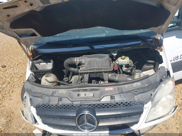 45015441 :رقم المزاد ، WDAPF4CC4B9479471 vin ، 2011 Mercedes-benz Sprinter 3500 مزاد بيع