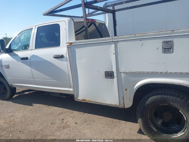 2011 Ram Ram 3500 Hd Chassis St/slt/laramie მანქანა იყიდება აუქციონზე, vin: 3D6WZ4CL3BG636109, აუქციონის ნომერი: 45015450