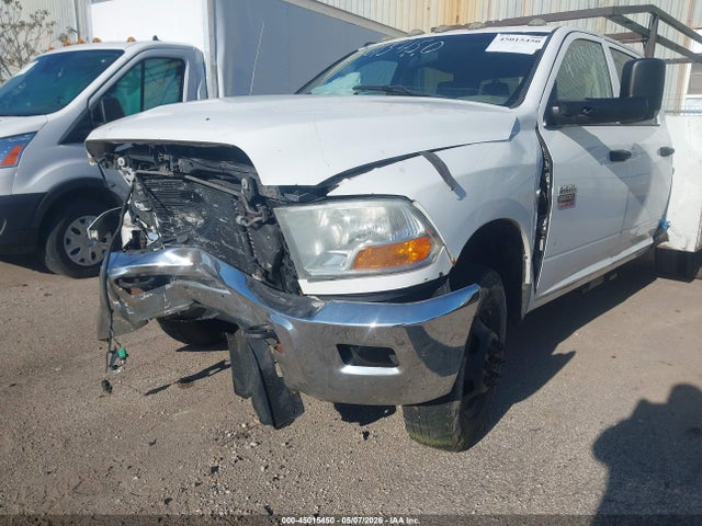2011 Ram Ram 3500 Hd Chassis St/slt/laramie მანქანა იყიდება აუქციონზე, vin: 3D6WZ4CL3BG636109, აუქციონის ნომერი: 45015450