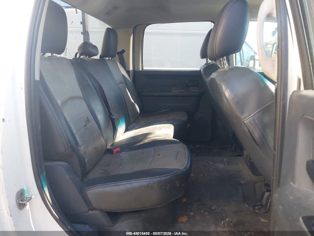 2011 Ram Ram 3500 Hd Chassis St/slt/laramie მანქანა იყიდება აუქციონზე, vin: 3D6WZ4CL3BG636109, აუქციონის ნომერი: 45015450