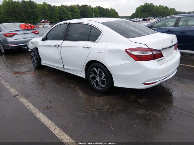 45015456 :رقم المزاد ، 1HGCR2F30HA020448 vin ، 2017 Honda Accord Lx مزاد بيع