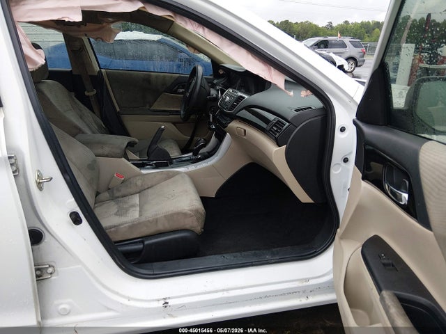 45015456 :رقم المزاد ، 1HGCR2F30HA020448 vin ، 2017 Honda Accord Lx مزاد بيع