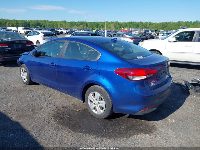 45015467 :رقم المزاد ، 3KPFK4A79HE108904 vin ، 2017 Kia Forte Lx مزاد بيع
