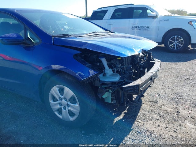 45015467 :رقم المزاد ، 3KPFK4A79HE108904 vin ، 2017 Kia Forte Lx مزاد بيع