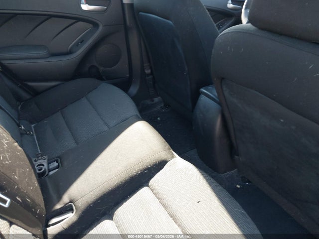 45015467 :رقم المزاد ، 3KPFK4A79HE108904 vin ، 2017 Kia Forte Lx مزاد بيع