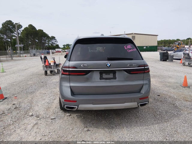 45015493 :رقم المزاد ، 5UX23EM09S9X95702 vin ، 2025 Bmw X7 Xdrive40i مزاد بيع