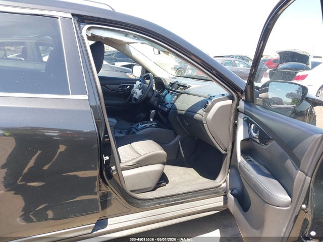 KNMAT2MT2LP512107 Nissan Rogue Sv Fwd