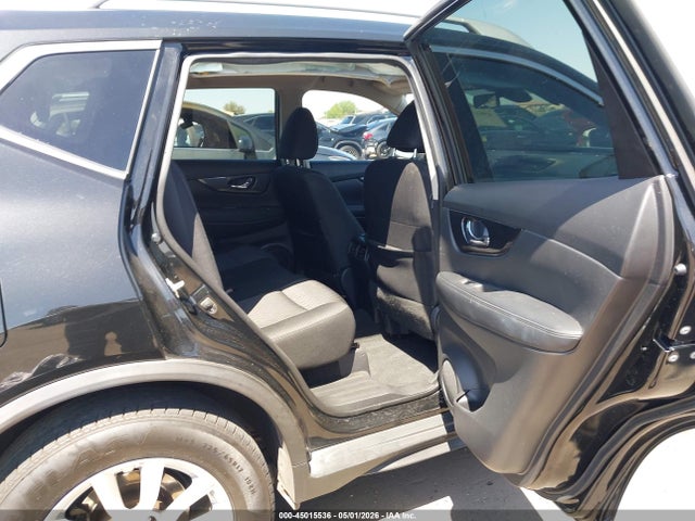 KNMAT2MT2LP512107 Nissan Rogue Sv Fwd