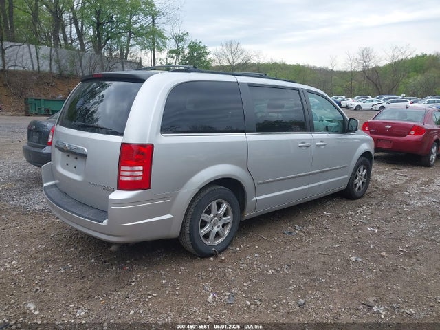 2010 Chrysler Town & Country Touring მანქანა იყიდება აუქციონზე, vin: 2A4RR5D15AR240949, აუქციონის ნომერი: 45015561