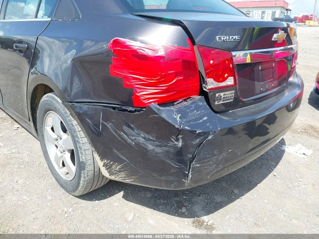 Aukcja sprzedaży 2015 Chevrolet Cruze 1lt Auto, vin: 1G1PC5SB4F7255972, numer aukcji: 45015566