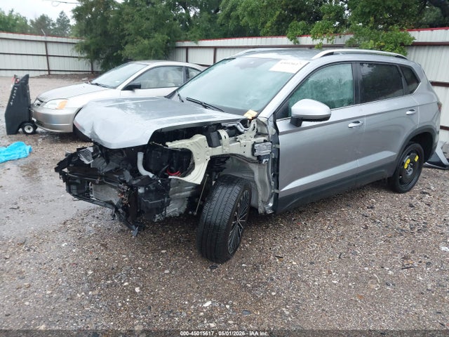 2025 Volkswagen Taos 1.5t Se მანქანა იყიდება აუქციონზე, vin: 3VVSC7B25SM025811, აუქციონის ნომერი: 45015617