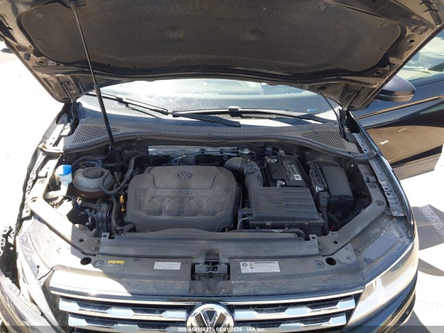 Продаж на аукціоні авто 2018 Volkswagen Tiguan 2.0t S, vin: 3VV1B7AX4JM079692, номер лоту: 45015627