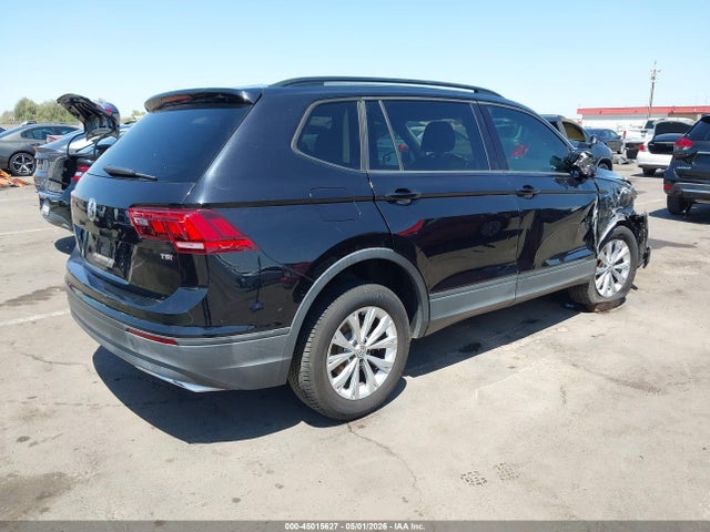 Продаж на аукціоні авто 2018 Volkswagen Tiguan 2.0t S, vin: 3VV1B7AX4JM079692, номер лоту: 45015627