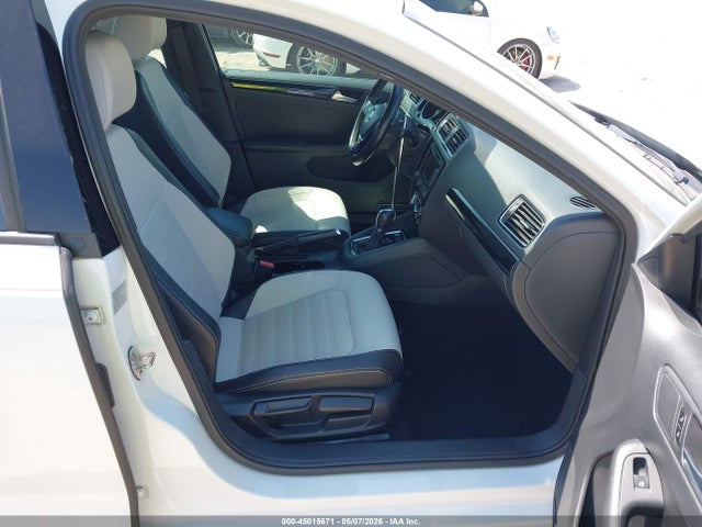 Продаж на аукціоні авто 2015 Volkswagen Jetta 1.8t Sport, vin: 3VWD17AJ2FM406797, номер лоту: 45015671