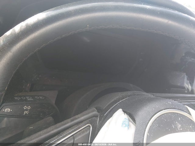 2023 Audi A3 Premium 40 Tfsi Front-wheel Drive S Tronic მანქანა იყიდება აუქციონზე, vin: WAUAUDGY2PA074694, აუქციონის ნომერი: 45015673