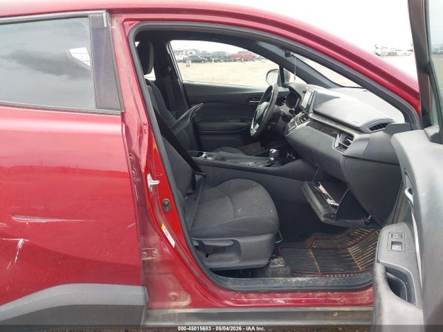 Toyota C-HR XLE 2018 NMTKHMBX4JR054725 Image 5