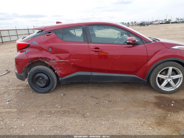 Toyota C-HR XLE 2018 NMTKHMBX4JR054725 Image 6