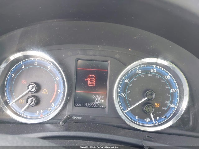 2T1BURHE2HC808322 Toyota COROLLA LE