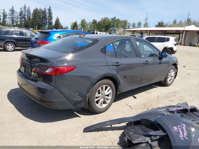 Toyota CAMRY LE 2025 4T1DAACK6SU615452 Image 4