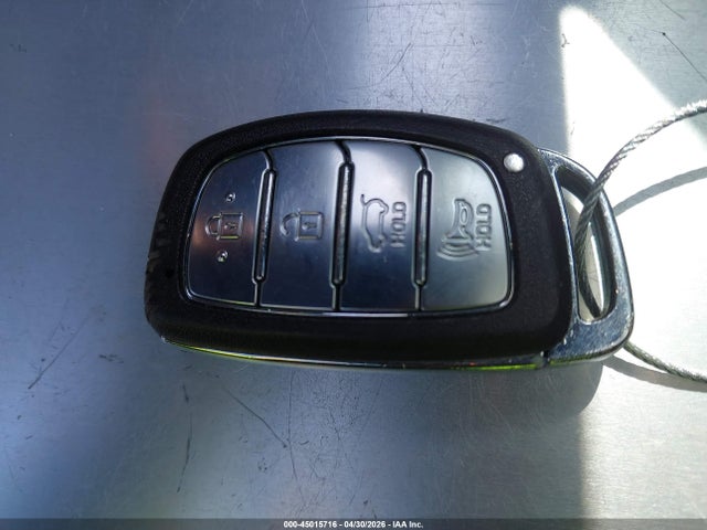 KM8J33A2XJU696059 Hyundai Tucson Value