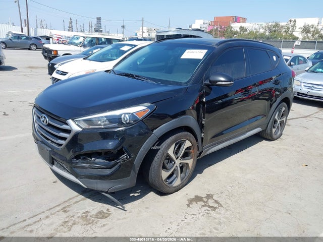 KM8J33A2XJU696059 Hyundai Tucson Value