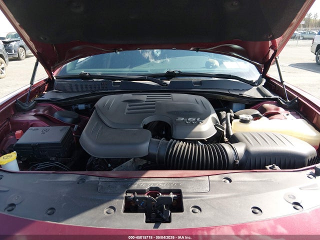 45015718 :رقم المزاد ، 2C3CDXJG3KH523795 vin ، 2019 Dodge Charger Sxt Awd مزاد بيع