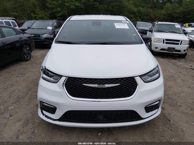 2026 Chrysler Pacifica Select მანქანა იყიდება აუქციონზე, vin: 2C4RC1BG5TR236118, აუქციონის ნომერი: 45015769