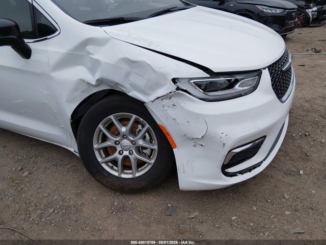 2026 Chrysler Pacifica Select მანქანა იყიდება აუქციონზე, vin: 2C4RC1BG5TR236118, აუქციონის ნომერი: 45015769
