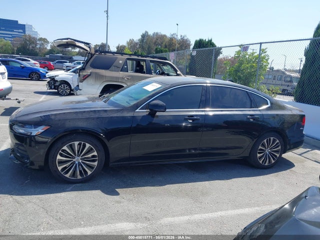 LVYA22MK9LP178192 Volvo S90 T6 Momentum