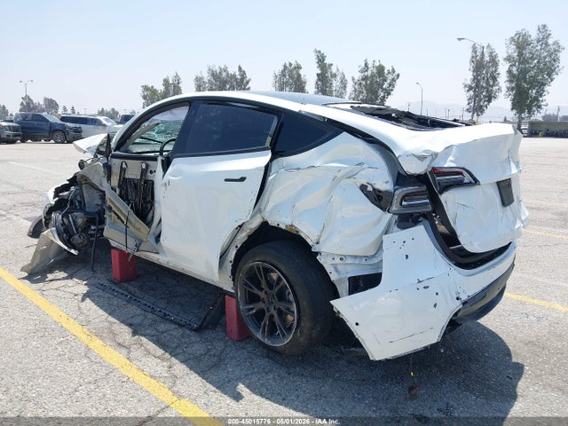 Продажа на аукционе авто 2021 Tesla Model Y Long Range Dual Motor All-wheel Drive, vin: 5YJYGDEE0MF306343, номер лота: 45015776