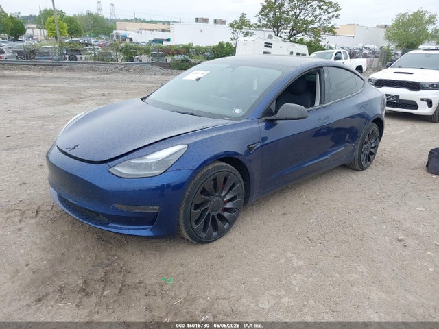 2022 Tesla Model 3 Performance Dual Motor All-wheel Drive მანქანა იყიდება აუქციონზე, vin: 5YJ3E1EC5NF175764, აუქციონის ნომერი: 45015780