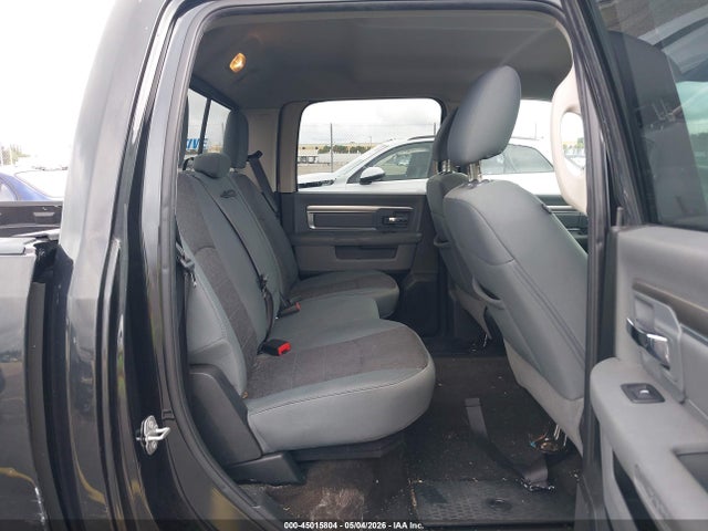 45015804 :رقم المزاد ، 1C6RR6TT9JS149199 vin ، 2018 Ram 1500 Big Horn  4x2 6'4 Box مزاد بيع