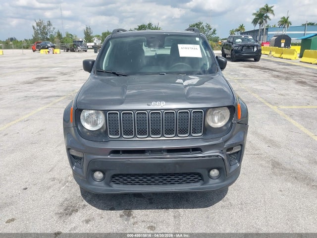 45015816 :رقم المزاد ، ZACNJDB12NPN45275 vin ، 2022 Jeep Renegade Latitude 4x4 مزاد بيع