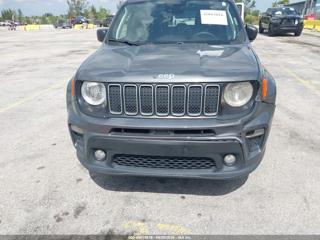 45015816 :رقم المزاد ، ZACNJDB12NPN45275 vin ، 2022 Jeep Renegade Latitude 4x4 مزاد بيع