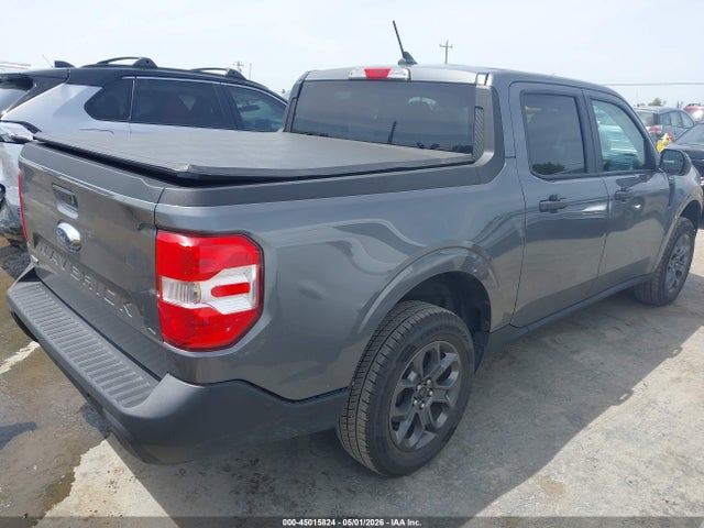 3FTTW8E32PRB03606 Ford Maverick Xlt