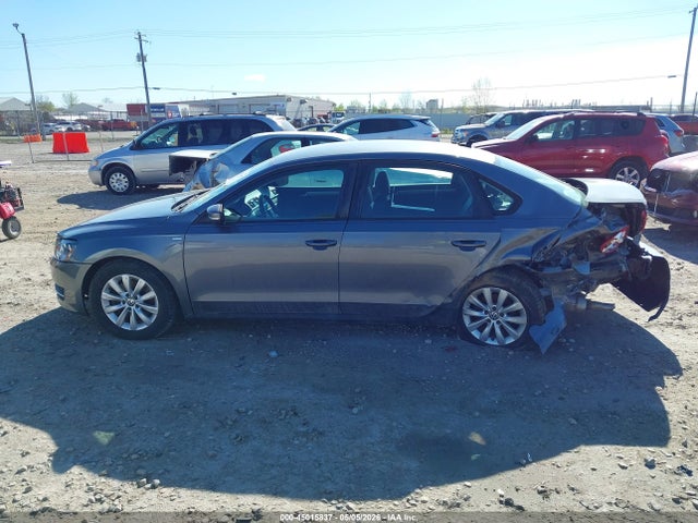 Продажа на аукционе авто 2014 Volkswagen Passat 1.8t Wolfsburg Edition, vin: 1VWAT7A38EC084133, номер лота: 45015837