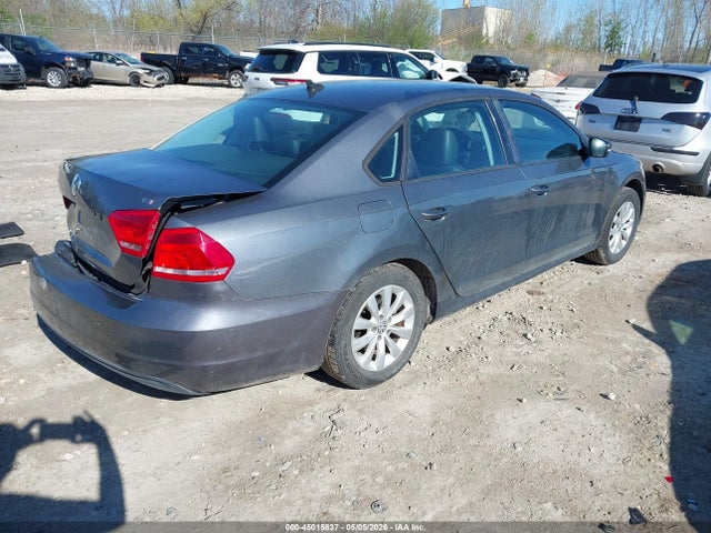 Продажа на аукционе авто 2014 Volkswagen Passat 1.8t Wolfsburg Edition, vin: 1VWAT7A38EC084133, номер лота: 45015837