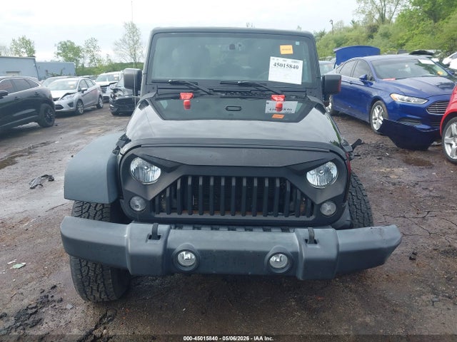 45015840 :رقم المزاد ، 1C4BJWDG2GL141970 vin ، 2016 Jeep Wrangler Unlimited Sport مزاد بيع